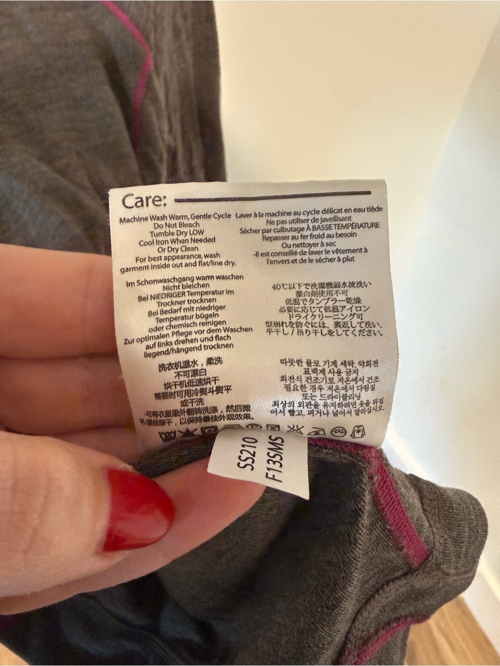 Smartwool Midweight 250 Hooded Top Womens Small Merino Wool Outdoor Hiking - Picture 7 of 9